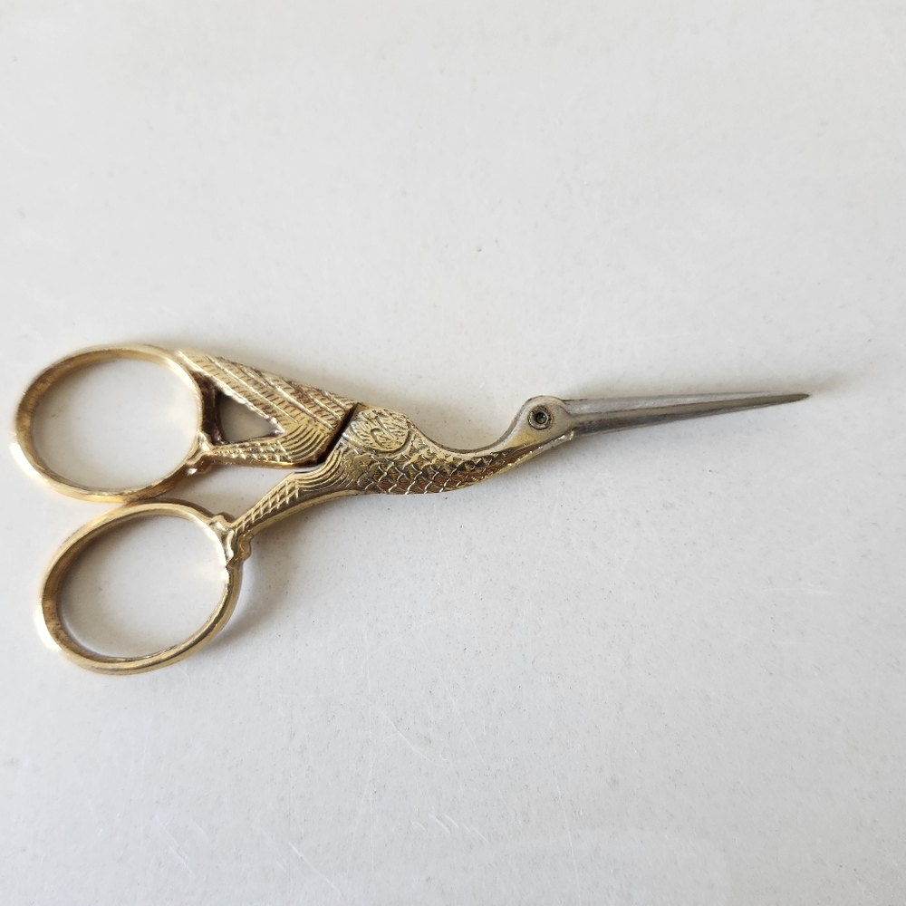 Vintage Gold Stork Embroidery Scissors